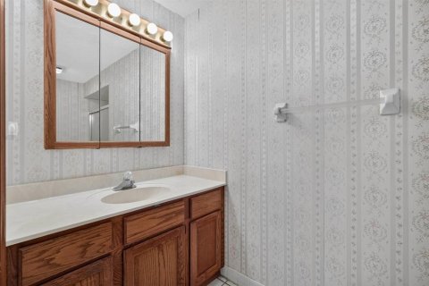 Townhouse in New Smyrna Beach, Florida 2 bedrooms, 158.49 sq.m. № 2156042 - photo 26