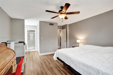 Condominio en venta en Coconut Creek, Florida, 2 dormitorios, 120.77 m2 № 2154080 - foto 27