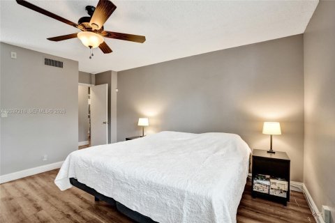 Condominio en venta en Coconut Creek, Florida, 2 dormitorios, 120.77 m2 № 2154080 - foto 26