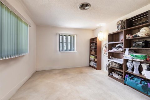 House in Port Charlotte, Florida 3 bedrooms, 170.75 sq.m. № 1586130 - photo 16