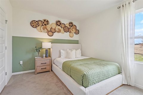 House in Davenport, Florida 5 bedrooms, 227.33 sq.m. № 2208106 - photo 17