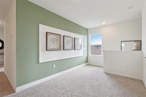 House in Davenport, Florida 5 bedrooms, 227.33 sq.m. № 2208106 - photo 20