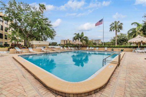 Condominio en venta en Clearwater, Florida, 6 habitaciones, 52.49 m2 № 1828440 - foto 24