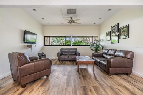 Condominio en venta en Clearwater, Florida, 6 habitaciones, 52.49 m2 № 1828440 - foto 29