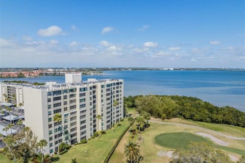 Condominio en venta en Clearwater, Florida, 6 habitaciones, 52.49 m2 № 1828440 - foto 30