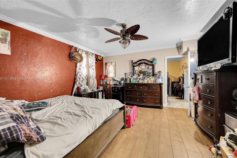 Villa ou maison à vendre à Miami Gardens, Floride: 4 chambres, 159.61 m2 № 1969032 - photo 23