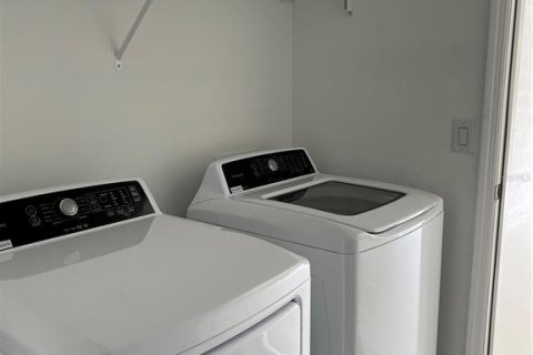 Villa ou maison à louer à Venice, Floride: 4 chambres, 189.06 m2 № 2376597 - photo 21