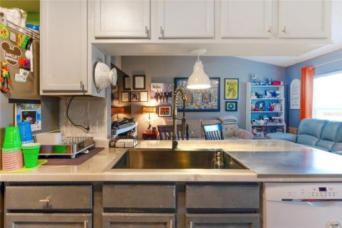 Casa en venta en Hudson, Florida, 2 dormitorios, 158.68 m2 № 2225765 - foto 16