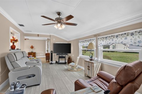 Villa ou maison à vendre à Sun City Center, Floride: 2 chambres, 172.05 m2 № 2422812 - photo 17