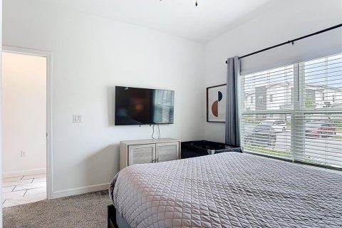 Adosado en venta en Kissimmee, Florida, 5 dormitorios, 201.41 m2 № 1858114 - foto 28