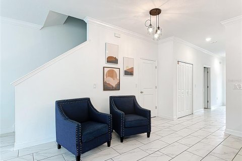 Adosado en venta en Kissimmee, Florida, 5 dormitorios, 201.41 m2 № 1858114 - foto 5
