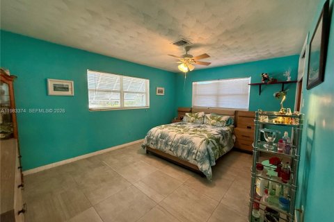 House in Pompano Beach, Florida 2 bedrooms, 140 sq.m. № 2047127 - photo 16