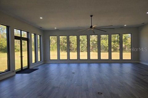 House in Lutz, Florida 6 bedrooms, 205.5 sq.m. № 2123695 - photo 20