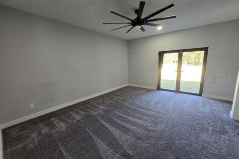 House in Lutz, Florida 6 bedrooms, 205.5 sq.m. № 2123695 - photo 17
