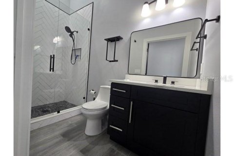 House in Lutz, Florida 6 bedrooms, 205.5 sq.m. № 2123695 - photo 9