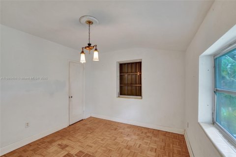 Casa en venta en Plantation, Florida, 4 dormitorios, 217.95 m2 № 1948541 - foto 28