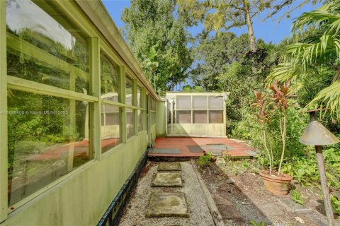 Casa en venta en Plantation, Florida, 4 dormitorios, 217.95 m2 № 1948541 - foto 18