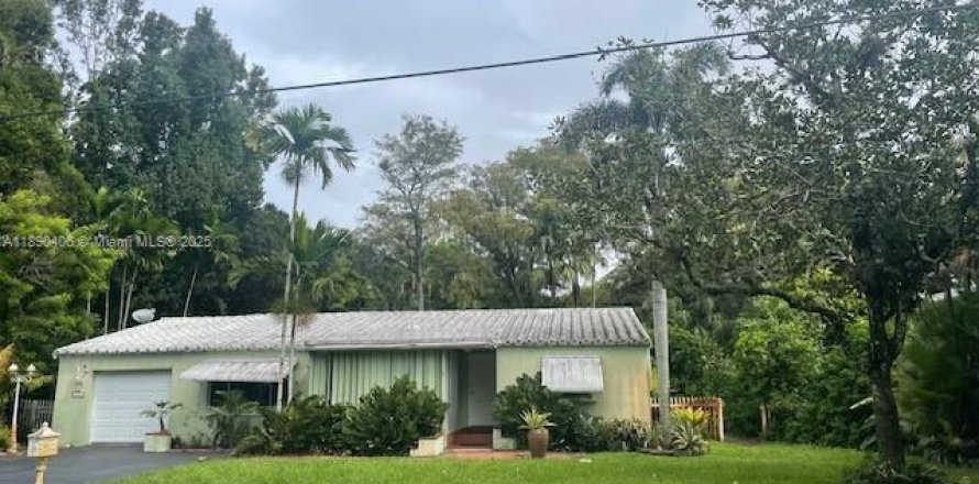 Casa en Plantation, Florida 4 dormitorios, 217.95 m2 № 1948541