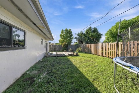 Villa ou maison à vendre à Sunrise, Floride: 3 chambres, 167.22 m2 № 2403955 - photo 26