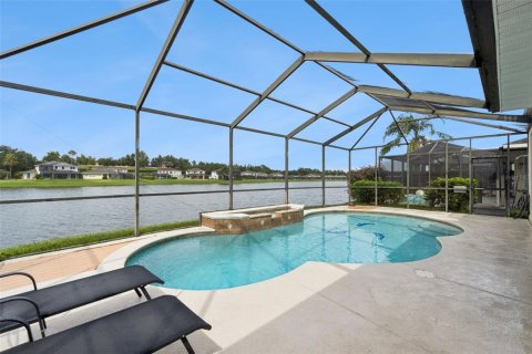 Villa ou maison à Kissimmee, Floride 4 chambres, 241.92 m2 № 2369563