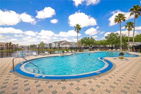 Condo in Kissimmee, Florida, 2 bedrooms  № 1614615 - photo 27