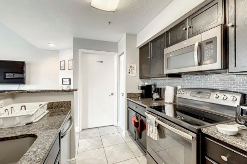 Condo in Kissimmee, Florida, 2 bedrooms  № 1614615 - photo 30