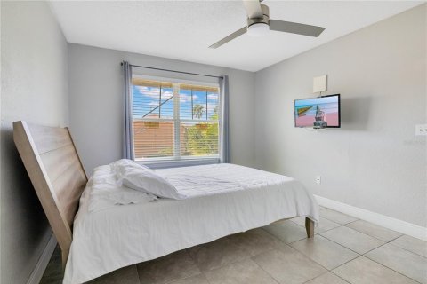 Condo in Kissimmee, Florida, 2 bedrooms  № 1614615 - photo 19