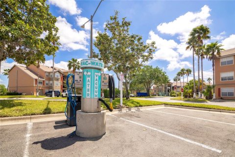Condo in Kissimmee, Florida, 2 bedrooms  № 1614615 - photo 20