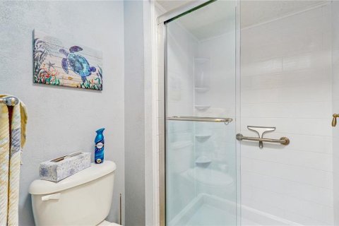Condo in Port Richey, Florida, 2 bedrooms  № 1909057 - photo 21