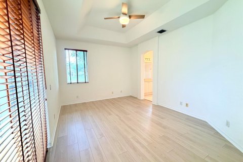 Villa ou maison à louer à Weston, Floride: 3 chambres, 133.22 m2 № 2249831 - photo 11