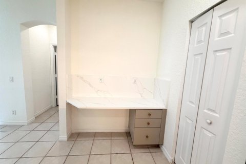 Villa ou maison à louer à Weston, Floride: 3 chambres, 133.22 m2 № 2249831 - photo 7