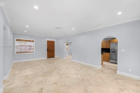 Купить виллу или дом в Майами, Флорида 3 спальни, 133.97м2, № 2048097 - фото 9
