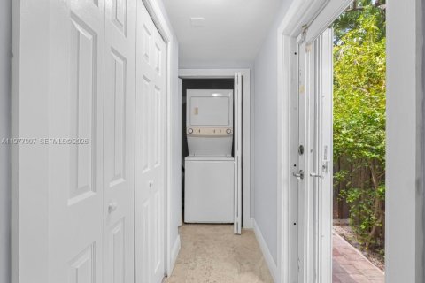 Купить виллу или дом в Майами, Флорида 3 спальни, 133.97м2, № 2048097 - фото 22