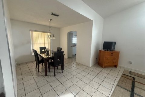 Casa en alquiler en Kissimmee, Florida, 3 dormitorios, 127.93 m2 № 1912921 - foto 9