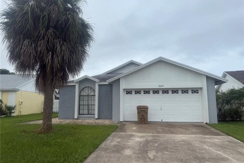 Casa en alquiler en Kissimmee, Florida, 3 dormitorios, 127.93 m2 № 1912921 - foto 1