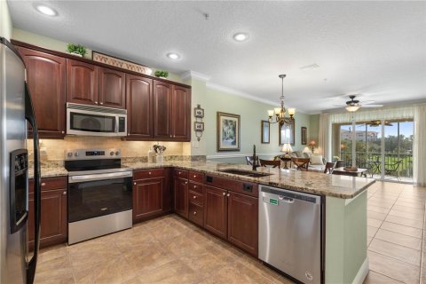 Condo in Palm Coast, Florida, 3 bedrooms  № 2321479 - photo 11