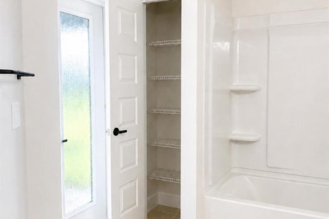 Villa ou maison à vendre à Port St. Lucie, Floride: 4 chambres, 210.42 m2 № 2261686 - photo 11