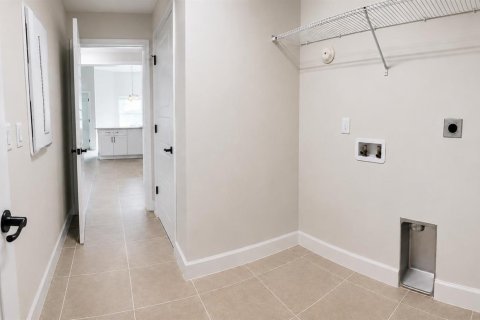 Villa ou maison à vendre à Port St. Lucie, Floride: 4 chambres, 210.42 m2 № 2261686 - photo 4