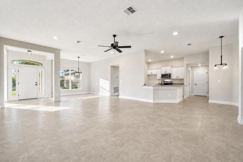 Villa ou maison à vendre à Port St. Lucie, Floride: 4 chambres, 210.42 m2 № 2261686 - photo 3