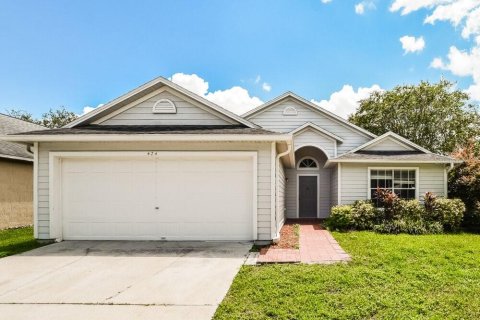 House in Winter Springs, Florida 3 bedrooms, 139.35 sq.m. № 2364502