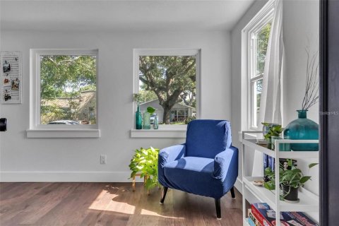 Casa en alquiler en Saint Petersburg, Florida, 3 dormitorios, 82.59 m2 № 1915463 - foto 7