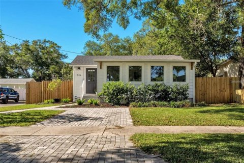 Casa en alquiler en Saint Petersburg, Florida, 3 dormitorios, 82.59 m2 № 1915463 - foto 28