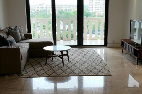Condo in Key Biscayne, Florida, 1 bedroom  № 1945482 - photo 6