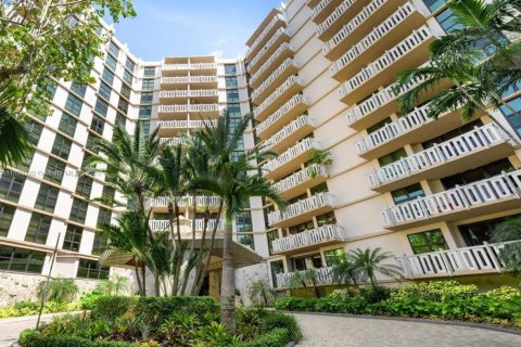 Condo in Key Biscayne, Florida, 1 bedroom  № 1945482 - photo 13