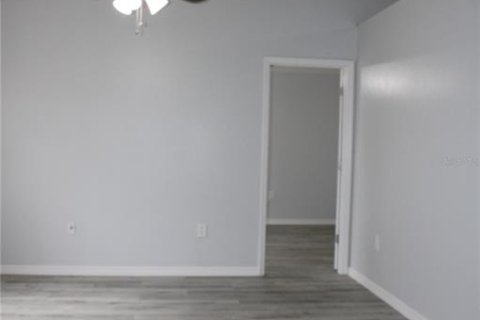 House in Kissimmee, Florida 3 bedrooms, 144.46 sq.m. № 1385539 - photo 8
