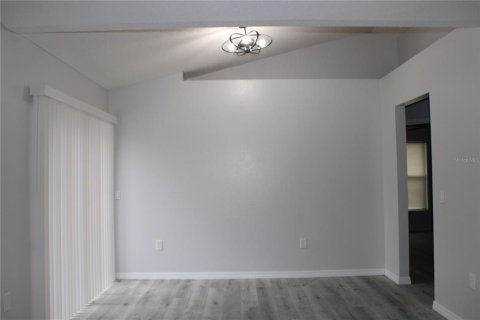 House in Kissimmee, Florida 3 bedrooms, 144.46 sq.m. № 1385539 - photo 6