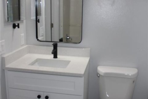 House in Kissimmee, Florida 3 bedrooms, 144.46 sq.m. № 1385539 - photo 11