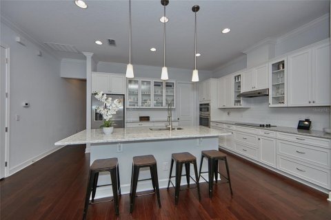 Villa ou maison à louer à Orlando, Floride: 4 chambres, 231.61 m2 № 2166173 - photo 24