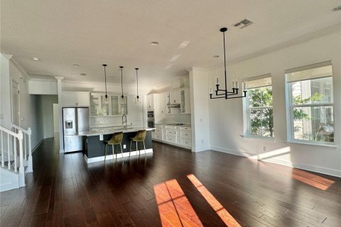 Villa ou maison à louer à Orlando, Floride: 4 chambres, 231.61 m2 № 2166173 - photo 4