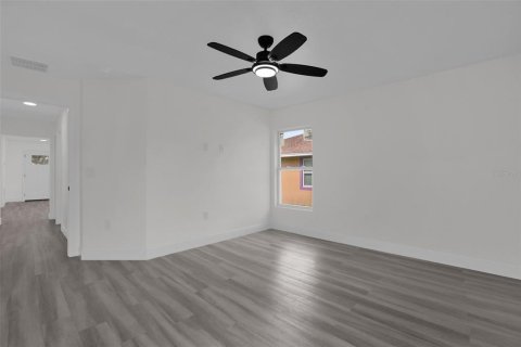 Villa ou maison à vendre à Sanford, Floride: 3 chambres, 112.32 m2 № 2236592 - photo 19